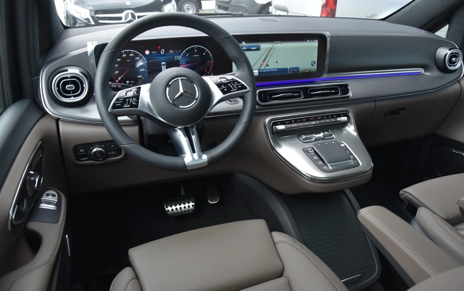 Mercedes-Benz Klasa V cena 509835 przebieg: 10, rok produkcji 2024 z Sandomierz małe 121